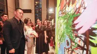 Menteri Agraria dan Tata Ruang/Kepala Badan Pertanahan Nasional (ATR/BPN), Agus Harimurti Yudhoyono menghadiri pameran lukisan di Astra Land Marketing Gallery, Jakarta. (Ist).