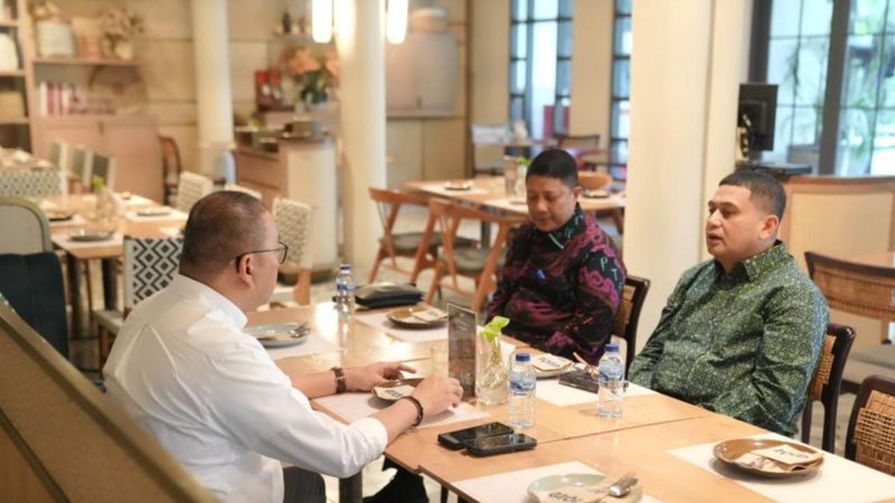 Tahukah Anda? Wali Kota Makassar Bahas Serius Sekolah Rakyat di Pulau dengan Kemensos Demi Pendidikan Inklusif