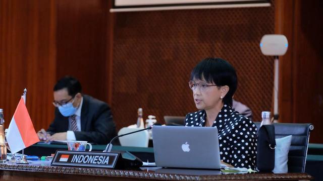 Menlu Retno dalam acara press briefing bersama awak media pada Jumat (4/9/2020).