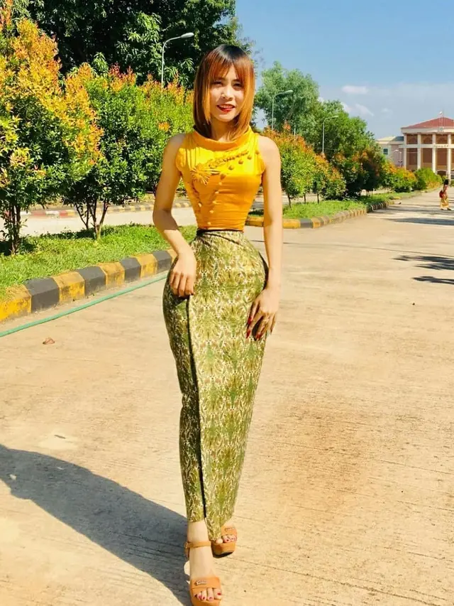 Miliki Ukuran Pinggang yang Tak Biasa, Ini 6 Potret Su Moh Naing Wanita Asal Myanmar