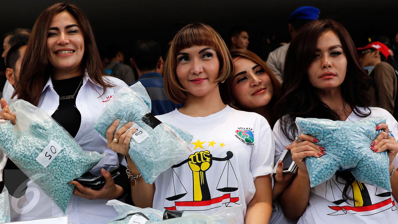 20151007-Cinta Penelope dan Roro Fitria-Jakarta