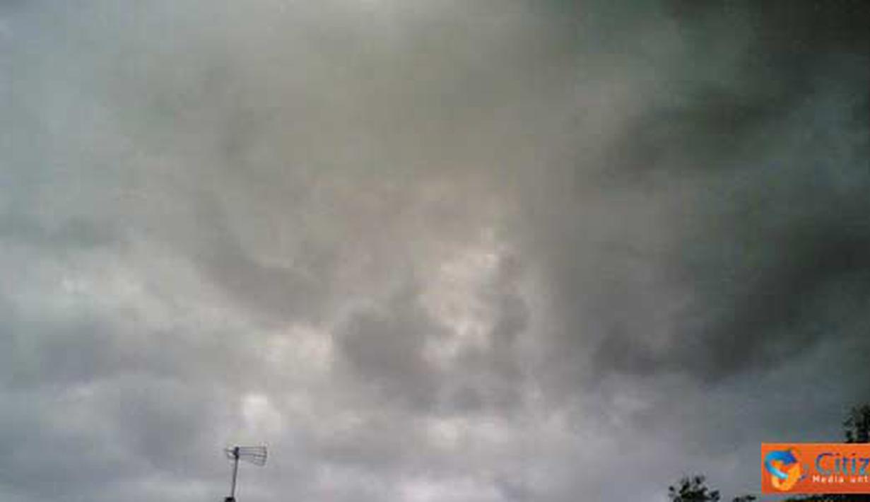 Awan Mendung Foto Liputan6 Com