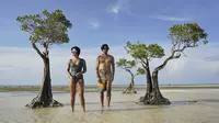 Widi Mulia sedih melihat puluhan pohon bakau besar tak ada lagi di Pantai Walakiri (Dok.Instagram/@widimulia/https://www.instagram.com/p/B6pG1T_BYmd/Komarudin)