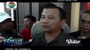 Mayat perempuan yang hangus terbakar di kebun Desa Pondoknongko, Kecamatan Kabat, merupakan warga lingkungan Papring, Kecamatan Kalipuro, Banyuwangi. Identitas mayat itu diungkap oleh Tim DVI Polda Jatim setelah melalui proses otopsi.