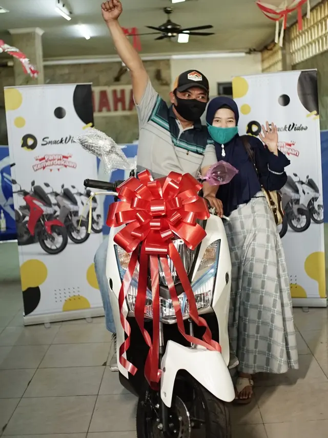 Andi, Karyawan Konstruksi Baja