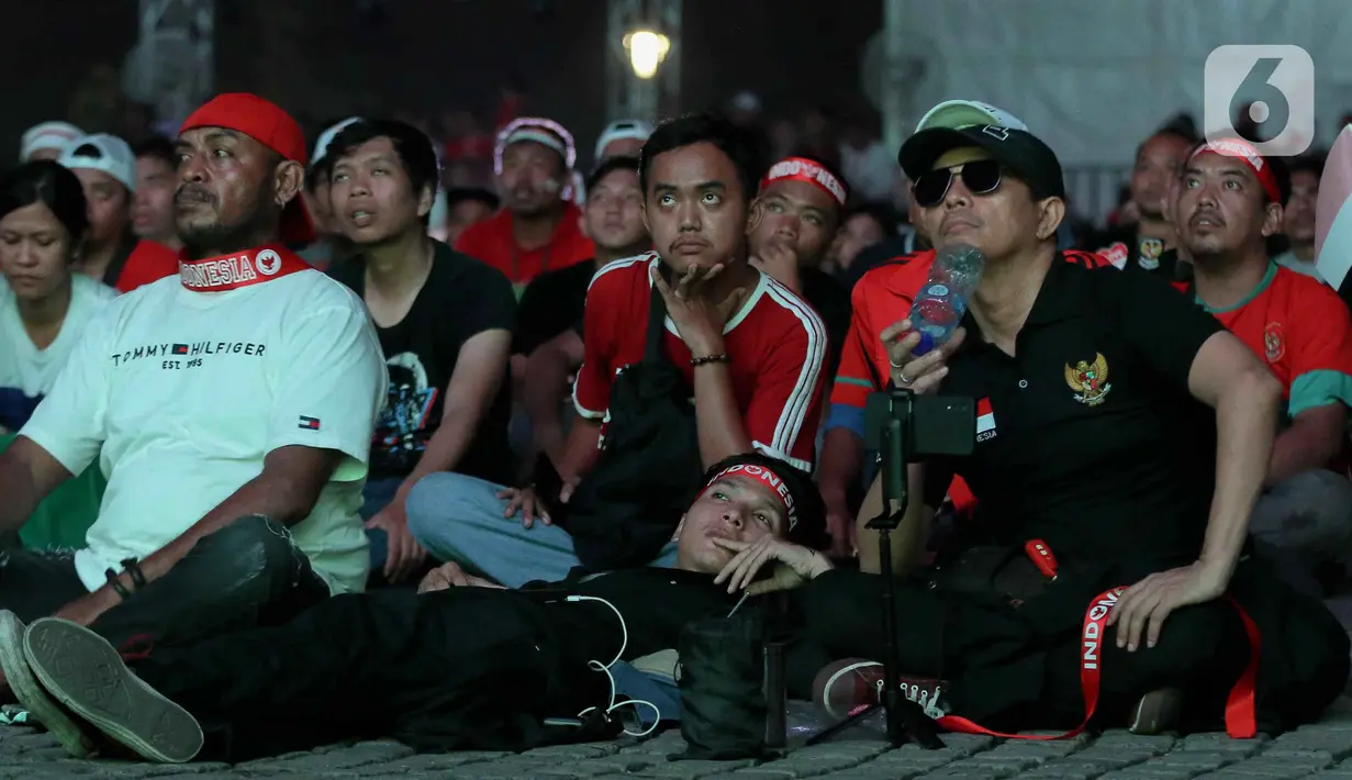 Di perpanjangan waktu, pemain Irak, Ali Jasim berhasil menembus gawang Timnas Indonesia U-23 dan mengubah kedudukan menjadi 2-1.  (Liputan6.com/Herman Zakharia)