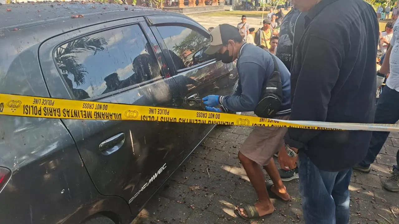 Warga Kuta Geger Ada Mayat Pria dalam Mobil