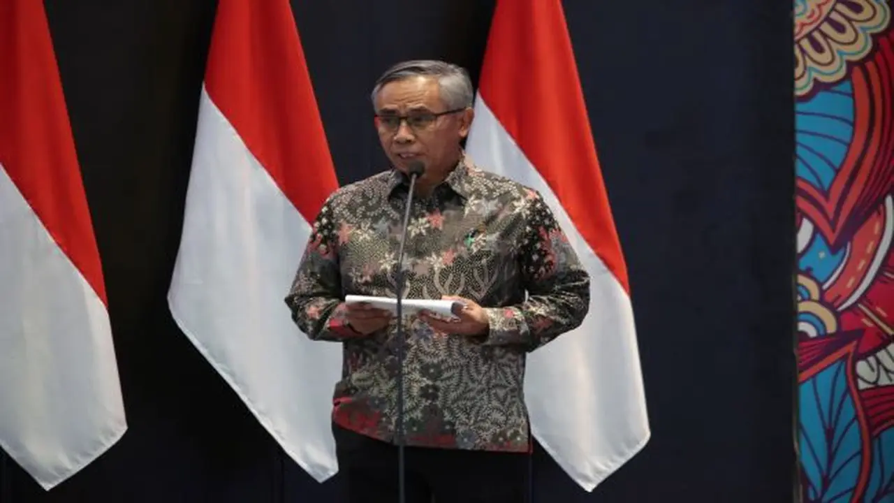 Ketua OJK Wimboh Santoso saat pembukaan perdagangan perdana bursa 2022, Senin (3/1/2022) (Foto: BEI)