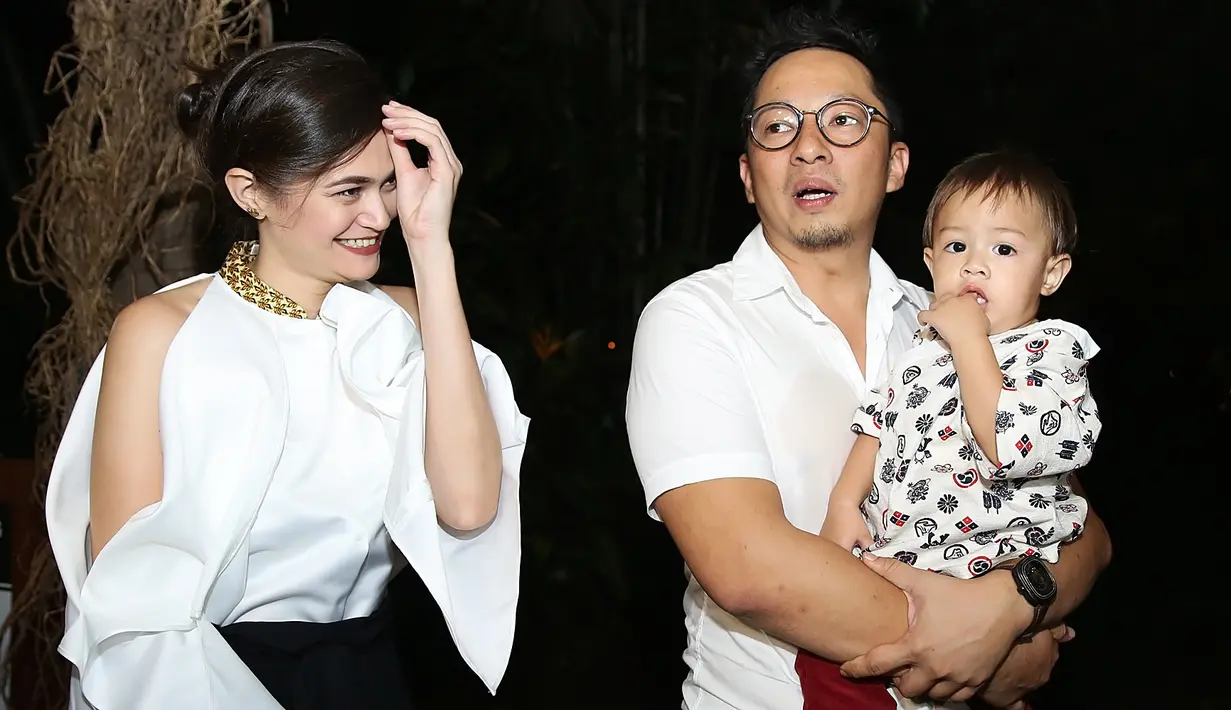 Pasangan Ringgo Agus Rahman dan Sabai Morscheck hingga kini baru dikaruniai satu orang anak yang berjenis kelamin laki-laki. Bjorka Dieter Morscheck, yang kini usianya belum genap dua tahun. (Bambang E.Ros/Bintang.com)