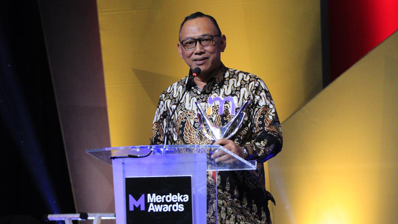 Sukses Kurangi Angka Pengangguran, Walikota Cilegon Raih Merdeka Awards 2024