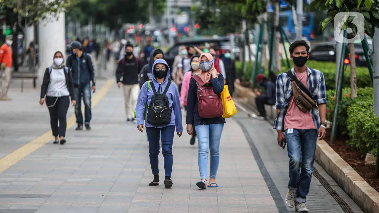 FOTO: Pemprov DKI Bagi Sif Kerja di Masa PSBB Transisi