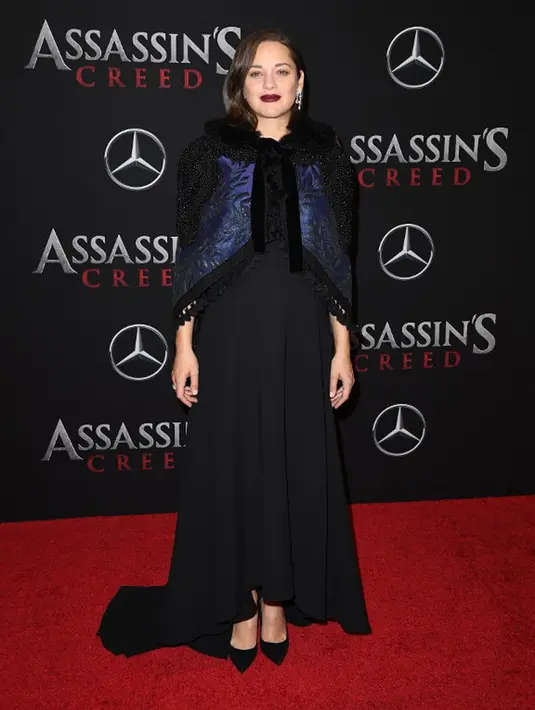 Melansir Hollywoodlife.com, dilaporkan Marion Cotillard telah melahirkan anak kedua yang kabarnya seorang anak perempuan. Menyambut kelahirannya itu tentu dilakukan Marion dan Guillaume bersama anak laki-laki mereka. (AFP/Bintang.com)