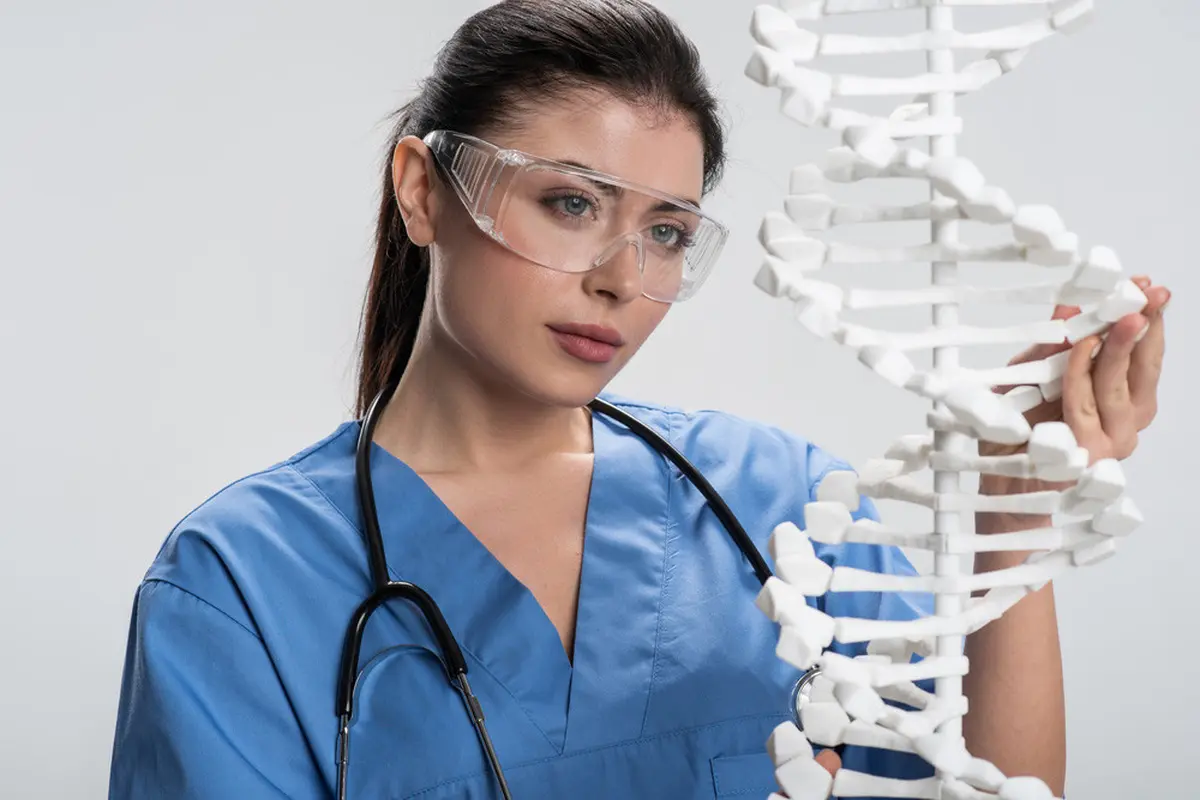Test DNA (YAKOBCHUK VIACHESLAV/shutterstock)