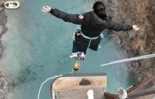 10 Momen Menegangkan Naysilla Mirdad 'Bungee Jumping' Terjun dari Atas Jembatan di Selandia Baru, Netizen: Gila Pemberani Banget!