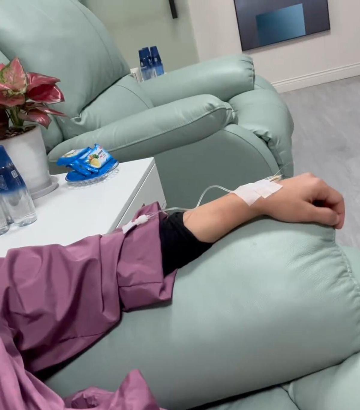 Potret Feni Rose Jalani Treatment Stem Cell di China, Rela Bolak-Balik