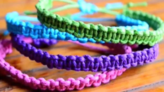 (c) Youtube/simpleDIYs