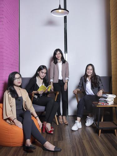 Komunitas Duta Bahasa Cinta Tanah Air Lewat Bahasa Indonesia Fimelahood Fimela Com