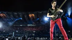 Euforia konser Bon Jovi pada 11 September 2015 lalu masih melekat dalam ingatan. Namun ternyata tidak hanya Bon Jovi, beberapa grup musik dunia ini sangat dinanti kehadirannya oleh pecinta musik tanah air.