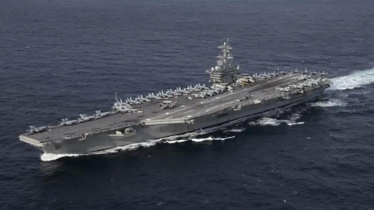 Kapal Induk USS Abraham Lincoln Siap Serang Iran, AS Kirim Belasan Pesawat Tempur Tambahan