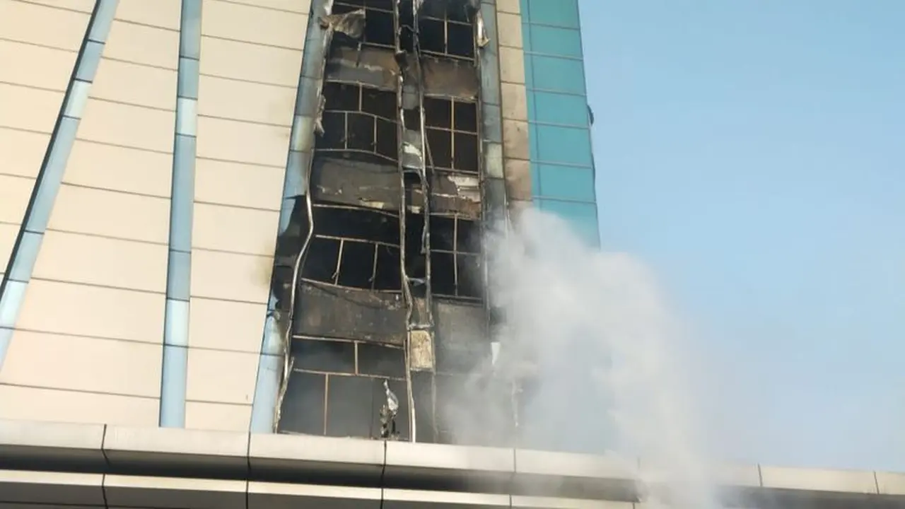 Kebakaran Hotel Pullman Jakarta Barat (Jakbar). (Dok. Antara)