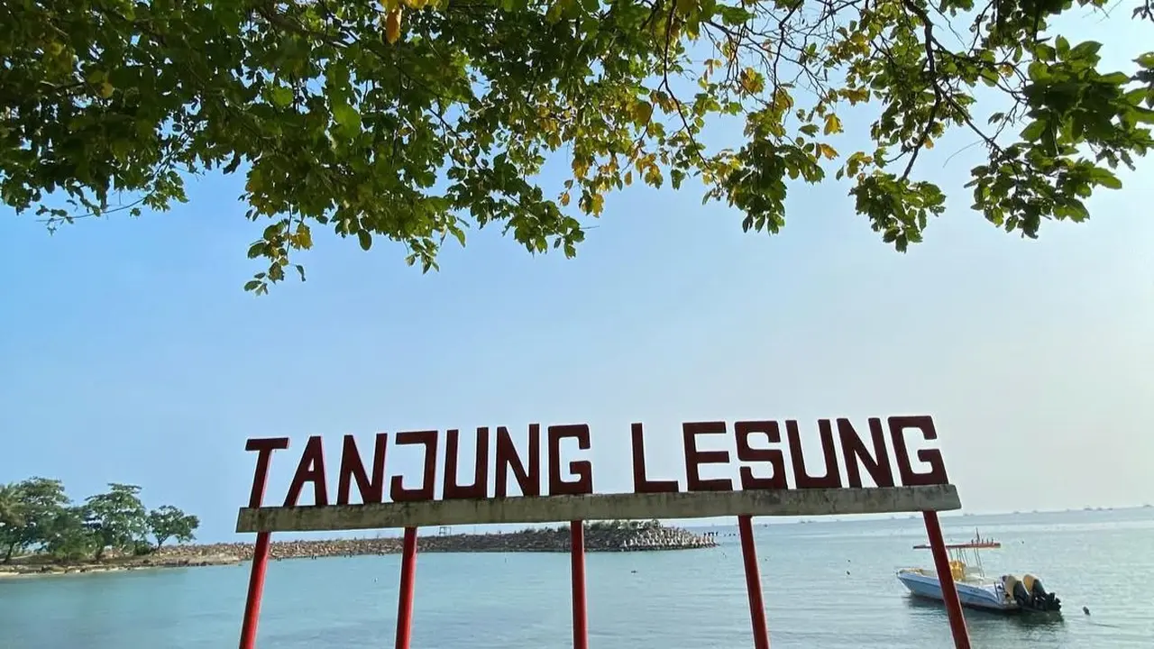 Objek wisata long weekend di dekat Tanjung lesung Banten