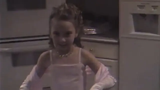 Hailie Jade di video musik terbaru untuk single "Temporary" (YouTube/EminemMusic)