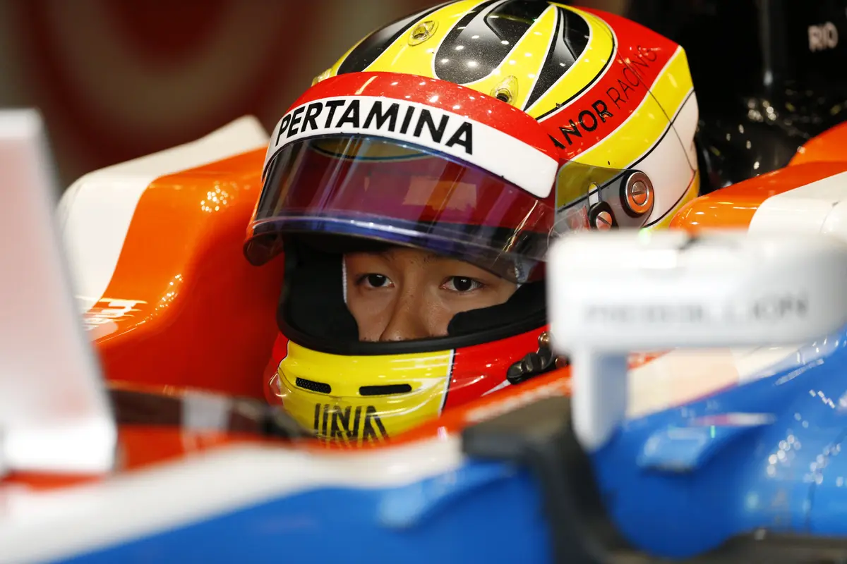 [Bintang] Kontrak Pebalap Rio Haryanto Diputus Manor Racing di F1