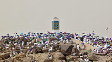 FOTO: Jemaah Haji Tunaikan Prosesi Wukuf di Padang Arafah