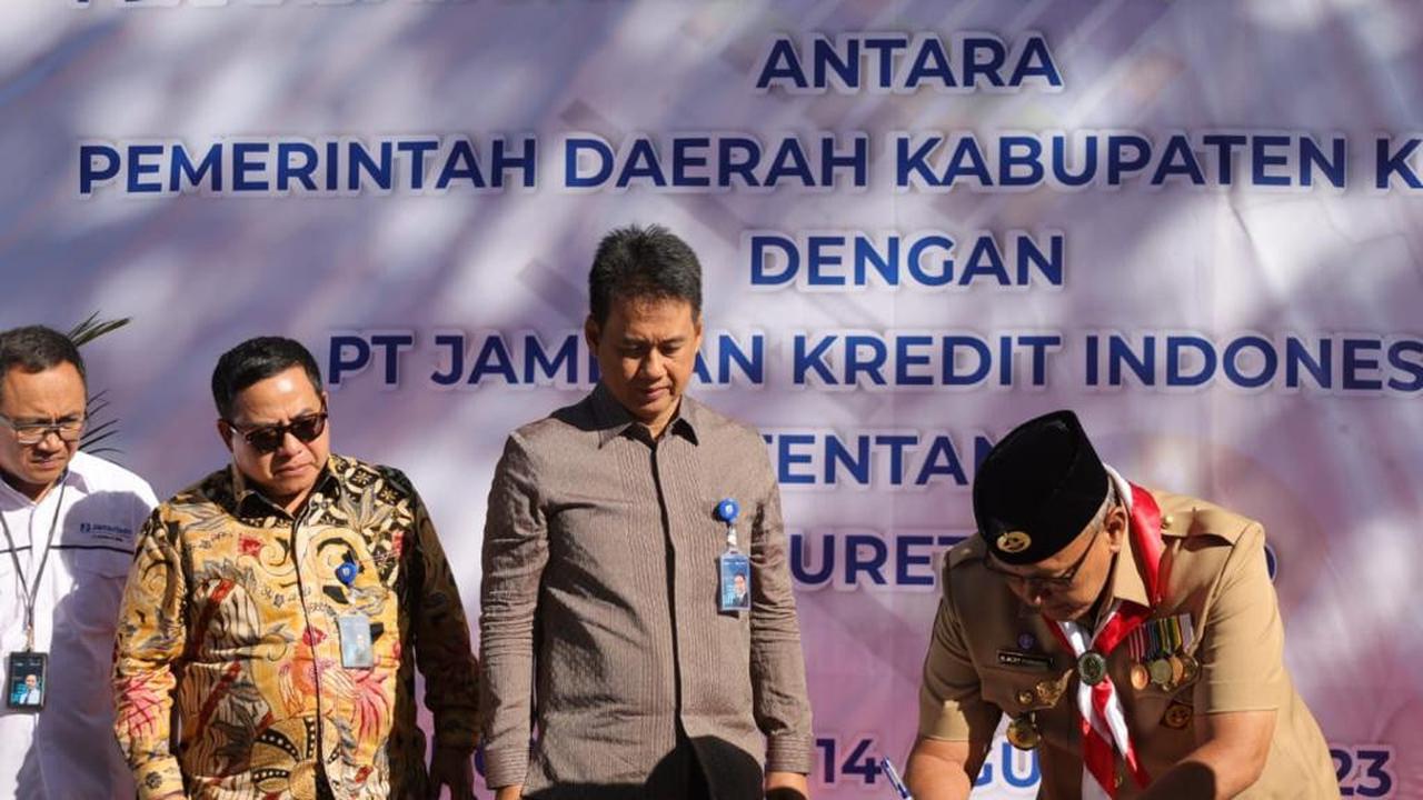 Jamkrindo melakukan penandatanganan nota kesepahaman (Memorandum Of Understanding/MoU) dengan Pemerintah Daerah Kabupaten Kuningan tentang Jasa Surety Bond.