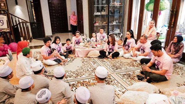 Perayaan ultah pertama Ameena putri Atta dan Aurel (Foto: Instagram attahalilintar)