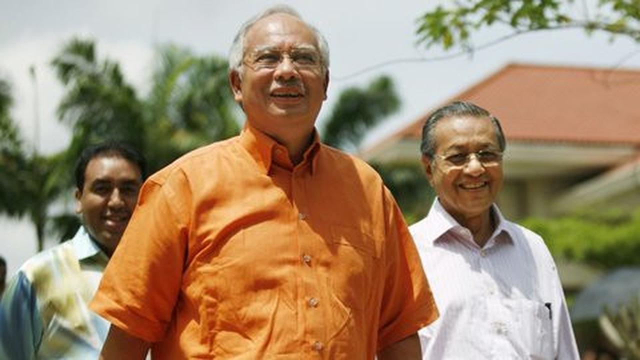 Mahathir dituding dalang berita PM Malaysia kecipratan duit haram