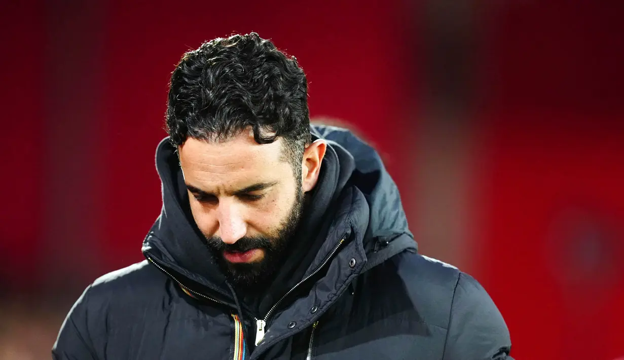 Kekalahan ini membuat MU tertahan di peringkat ke-13 klasemen Liga Inggris 2024/2025, sementara Nottingham kian solid menjaga posisi ke-3. (Mike Egerton/PA via AP)