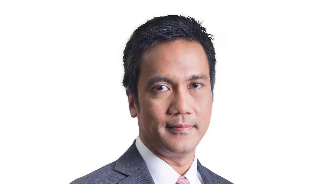 Direktur Utama PT Mandiri Sekuritas Dannif Danusaputro (Dannif).