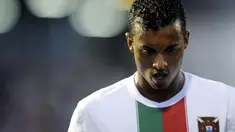Reaksi gelandang serang Portugal Luis Cunha "Nani" di laga pemanasan PD 2010 melawan Kamerun di Sports Complex, Covilha, Portugal, 1 JUni 2010. Portugal unggul 3-1. AFP PHOTO / MIGUEL RIOPA 