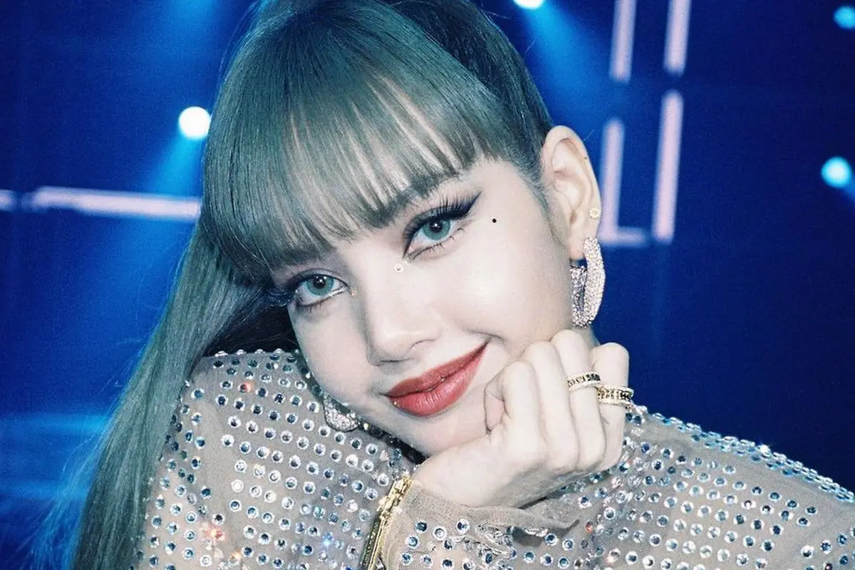 Lisa BLACKPINK