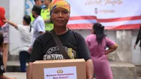 Ponikem salah satu perwakilan pemulung asal dari Kalurahan Plembutan, Playen ini menyampaikan kegembiraannya atas bantuan dari Kapolri tersebut. Bahkan, bantuan tersebut dirasa sangat meringankan keluarganya dan warga pemulung lainya.