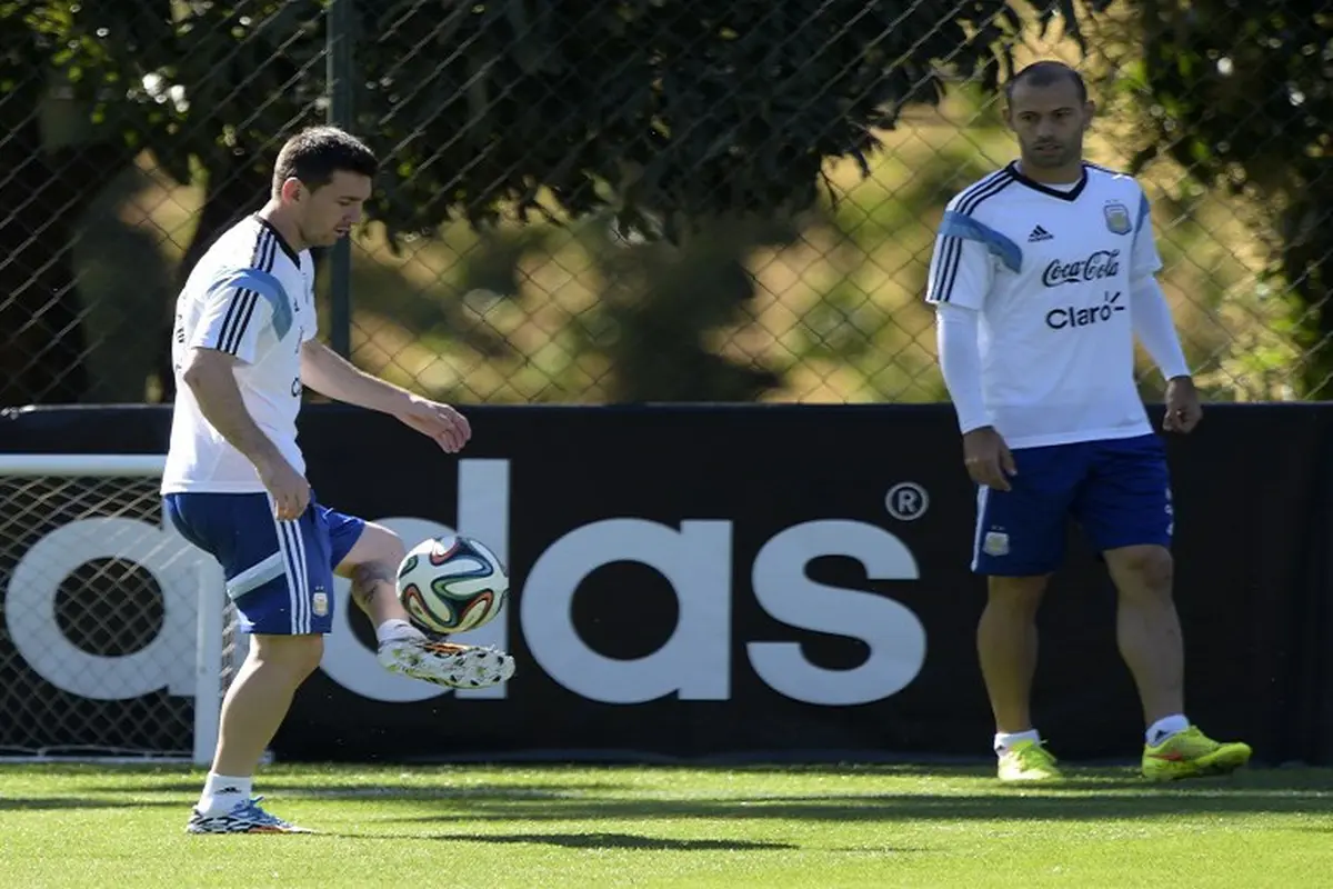 Lionel Messi - Javier Mascherano