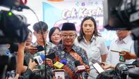 Menteri Pendidikan Dasar dan Menengah, Abdul Mu’ti mengatakan Cek Kesehatan Gratis sekolah bertujuan memberikan pemahaman kepada peserta didik tentang kondisi kesehatannya sejak dini, sekaligus membangun kesadaran hidup sehat.
 (dok Kemenkes)