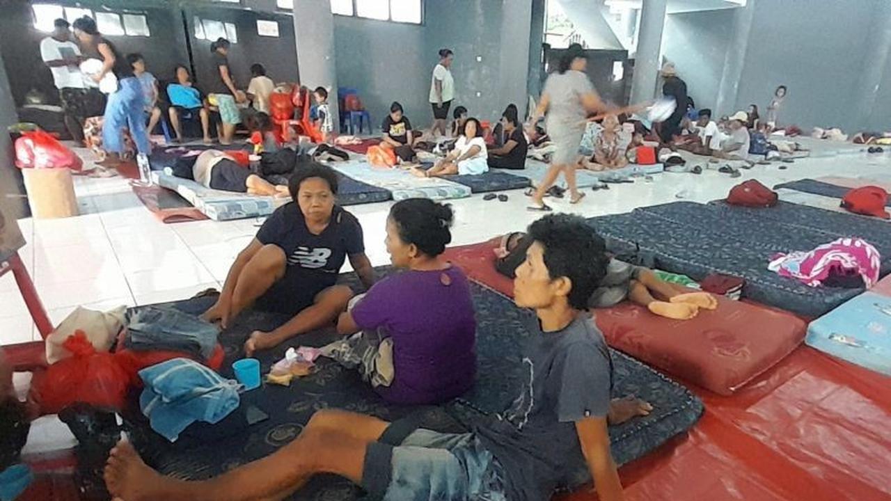 Ratusan Keluarga Mengungsi Akibat Banjir Bandang Sitaro, Gereja dan Museum Jadi Penampungan Sementara