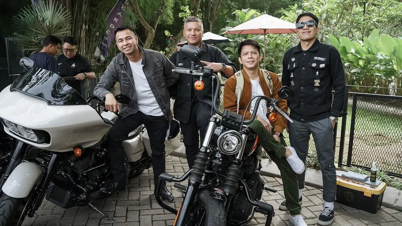Raffi Ahmad Motoran Bareng The Dudas