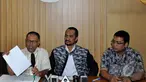 KPK menggelar konferensi pers terkait penetapan calon Kapolri Komjen Pol Budi Gunawan sebagai tersangka kasus transaksi mencurigakan, Jakarta, Selasa (13/1/2015). (Liputan6.com/Miftahul Hayat)