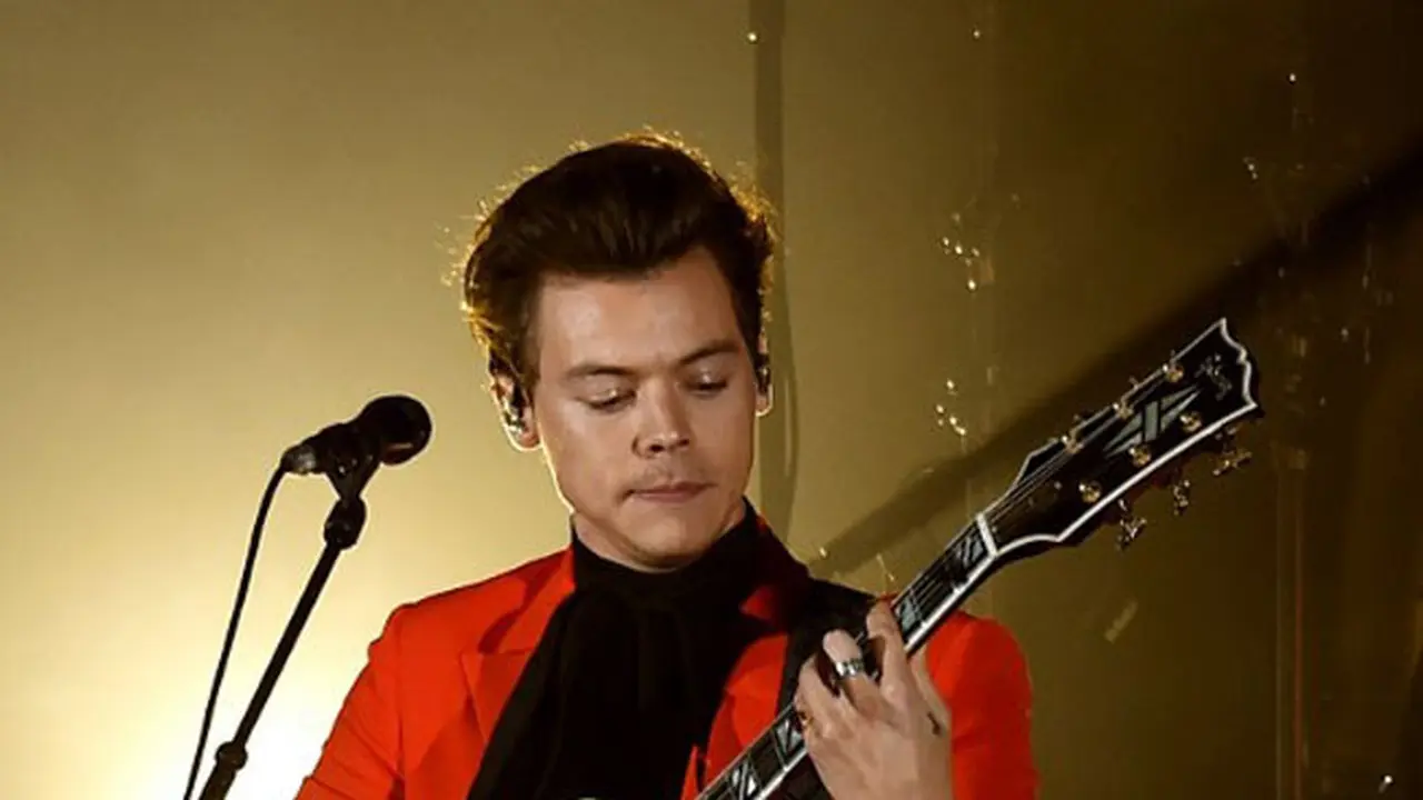 [Bintang] Harry STyles