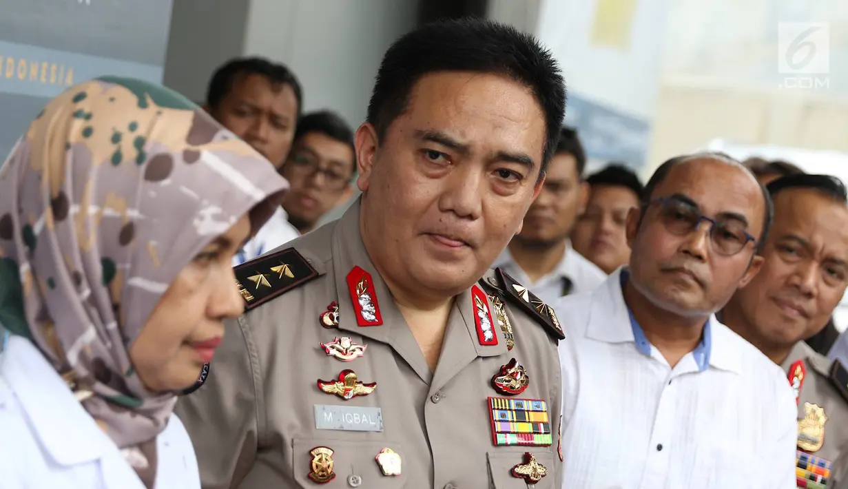 Kadiv Humas Mabes Polri Irjen M Iqbal dalam jumpa pers di Gedung BNN, Jakarta, Rabu (6/3). Mabes Polri merekomendasikan politikus Andi Arief yang positif menggunakan sabu-sabu untuk menjalani rehabilitasi pada hari ini. (Liputan6.com/Immanuel Antonius)