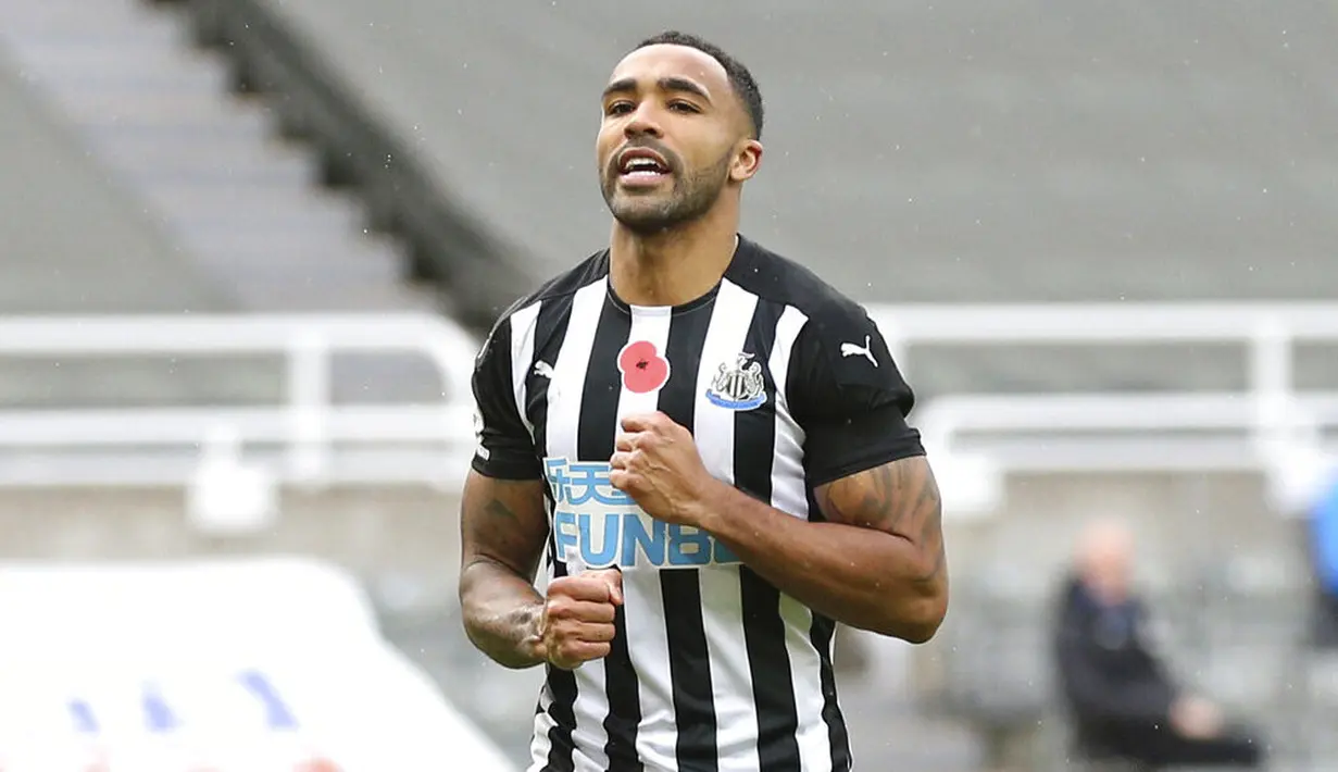7. Callum Wilson (Newcastle United) - Callum Wilson berhasil mencetak brace saat menghajar Everton pekan ini. Tambahan dua gol tersebut membuat dirinya kini telah mengemas 6 gol. (Alex Pantling/Pool via AP)