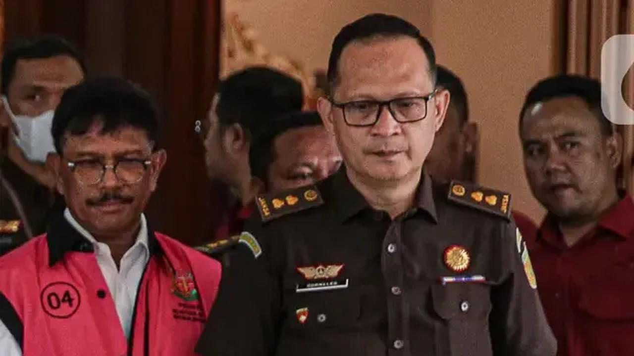 Sebelumnya, Johnny G. Plate menyampaikan nota keberatannya atau eksepsi dalam sidang lanjutan, di Pengadilan Negeri Jakarta Pusat, Selasa (4/7).