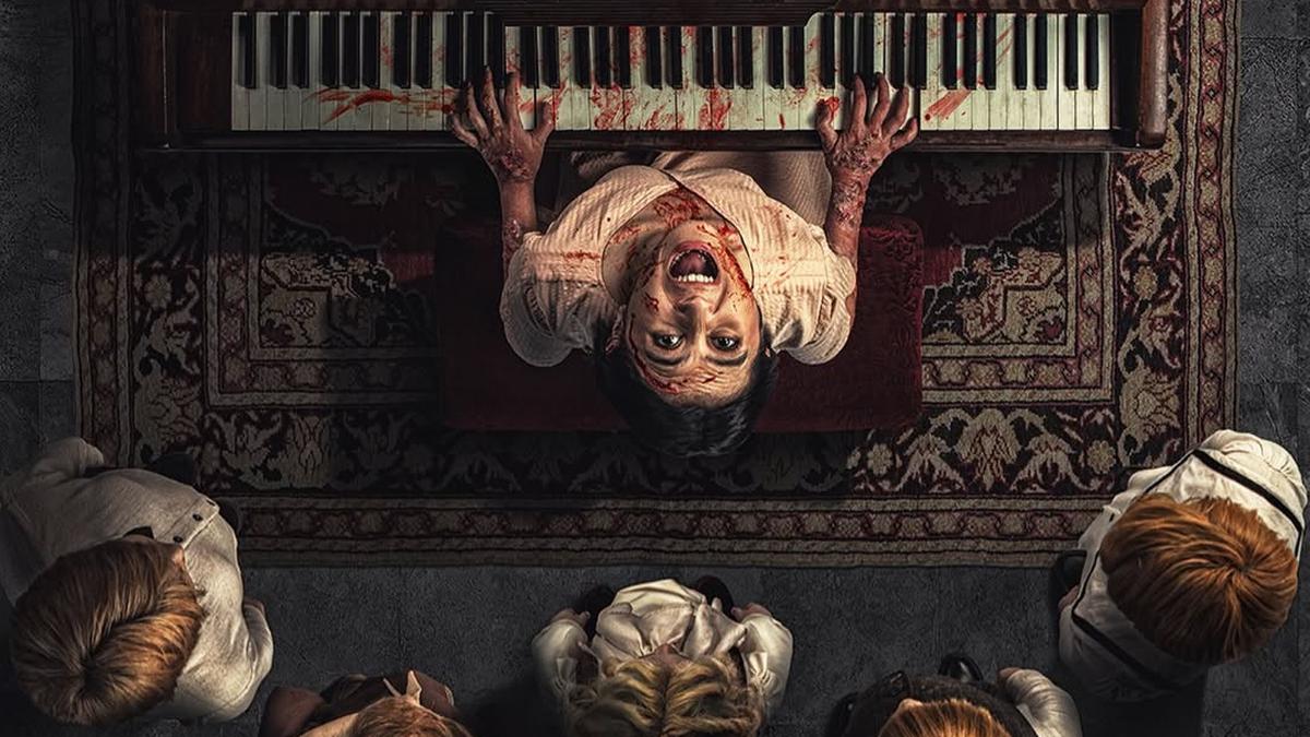 Review Film Danur: The Last Chapter, Risa Saraswati Mencicipi Tragedi Kematian Yang Terus Berulang