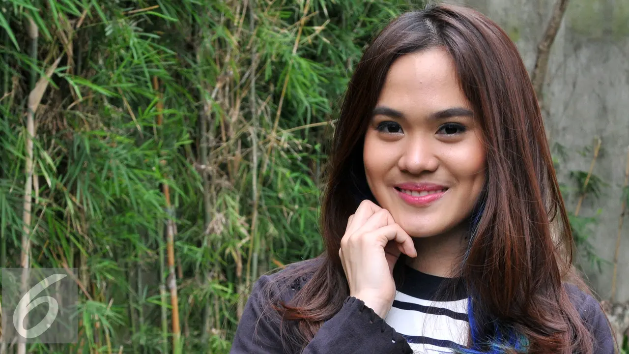 Sheryl Sheinafia