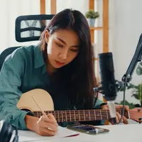 Maksimalkan bakat dengan tekun untuk bisa meraih jati diri dan mengetahui potensi peluang karir. (Foto:Freepik/tirachardz)