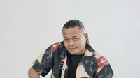 7 Potret Ruang Makan Rumah Sule, Modern Elegan dengan Konsep Terbuka