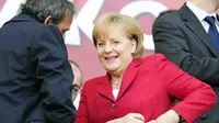 Kanselir Jerman: Runtuhnya Tembok Berlin adalah Keajaiban